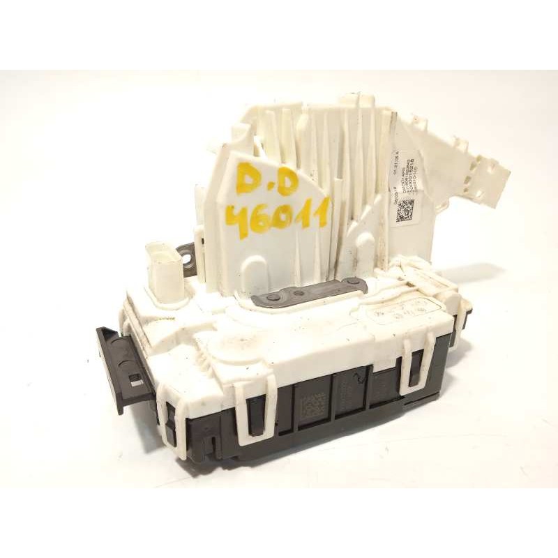 Recambio de cerradura puerta delantera derecha para infiniti q30 1.6 premium referencia OEM IAM A0997202201  