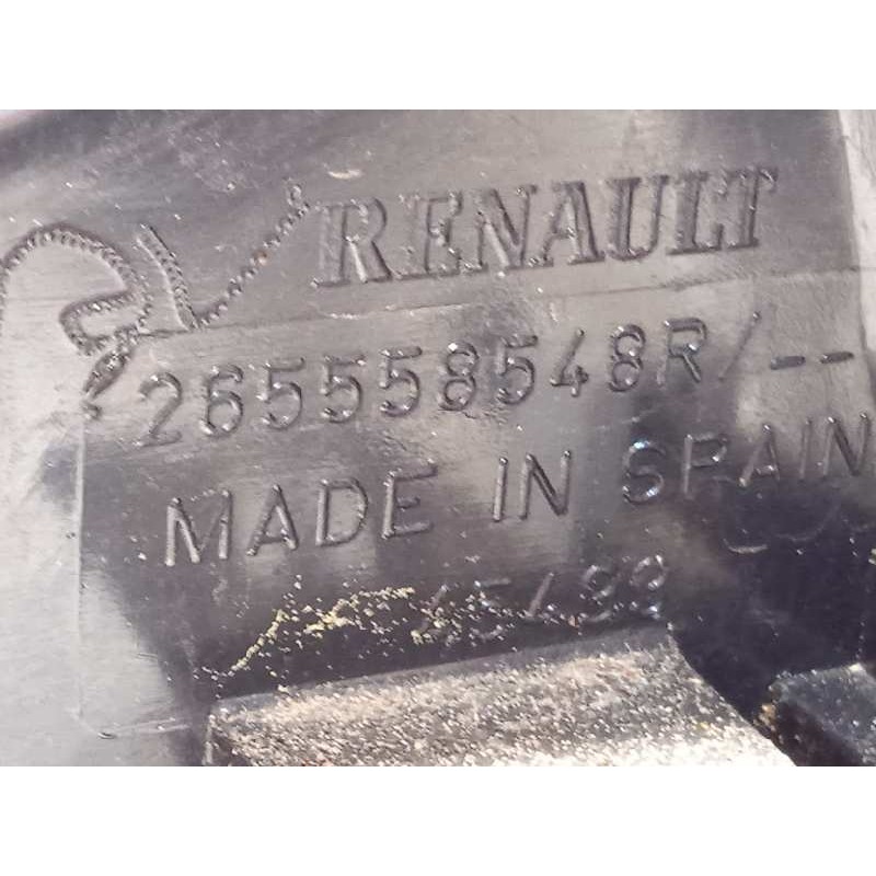 Recambio de piloto trasero izquierdo para renault captur 1.5 dci diesel fap energy referencia OEM IAM 265558548R  