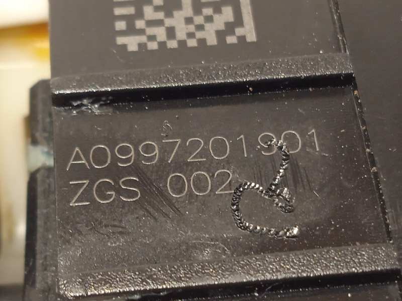 Recambio de cerradura puerta delantera izquierda para infiniti q30 1.6 premium referencia OEM IAM A0997201901  