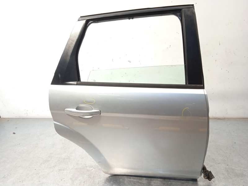 Recambio de puerta trasera derecha para ford focus turnier (cb4) trend referencia OEM IAM 1702418  
