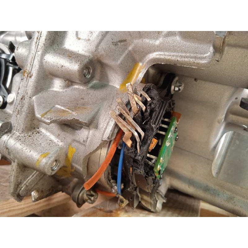 Recambio de caja cambios para bmw serie 2 active tourer (f45) 225xe referencia OEM IAM 5B11085  28005B11085