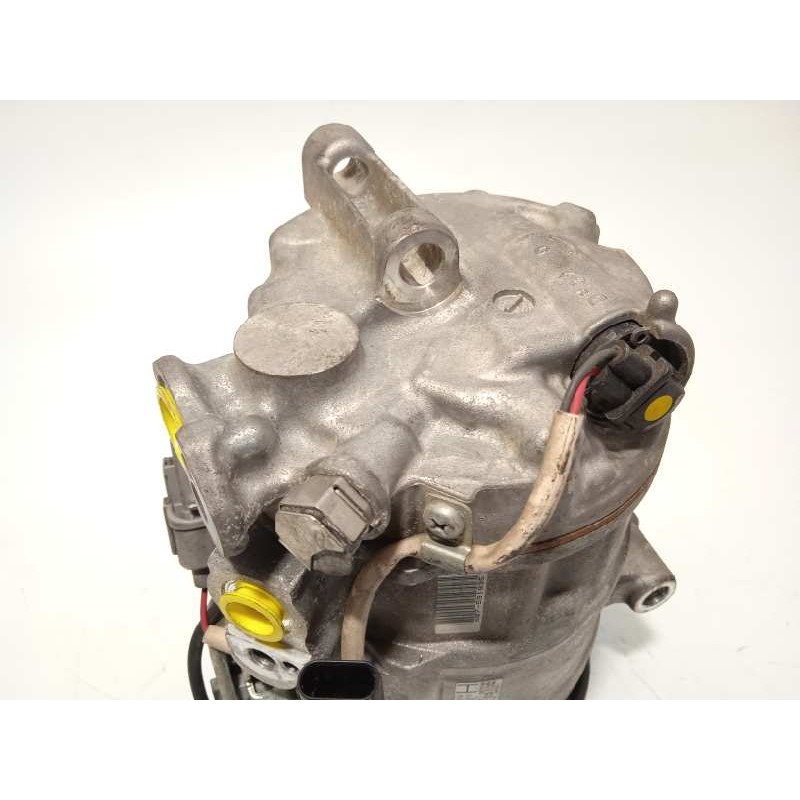Recambio de compresor aire acondicionado para infiniti q30 1.6 premium referencia OEM IAM 926005DB1A  