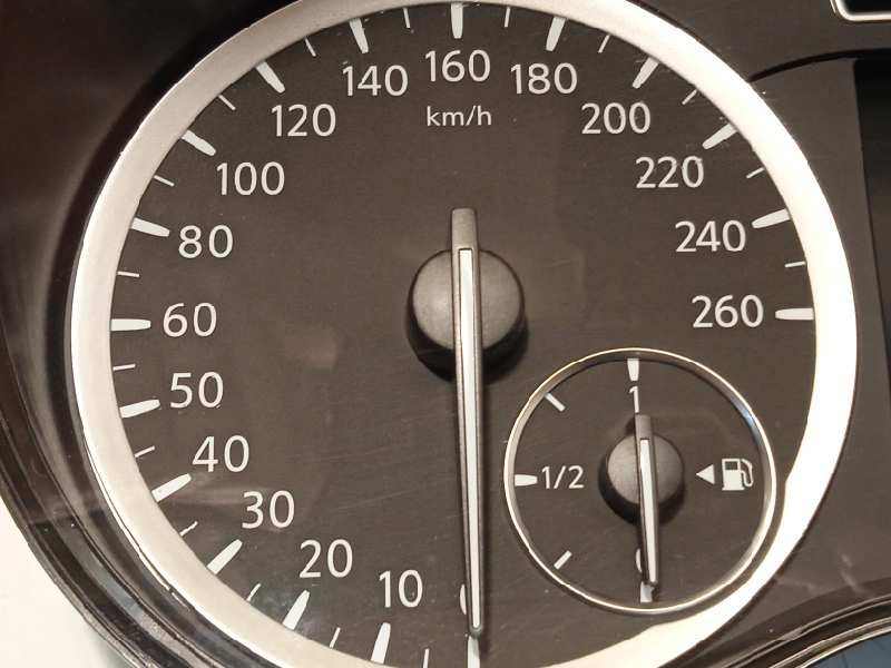 Recambio de cuadro instrumentos para infiniti q30 1.6 premium referencia OEM IAM A0919006601  0263733020