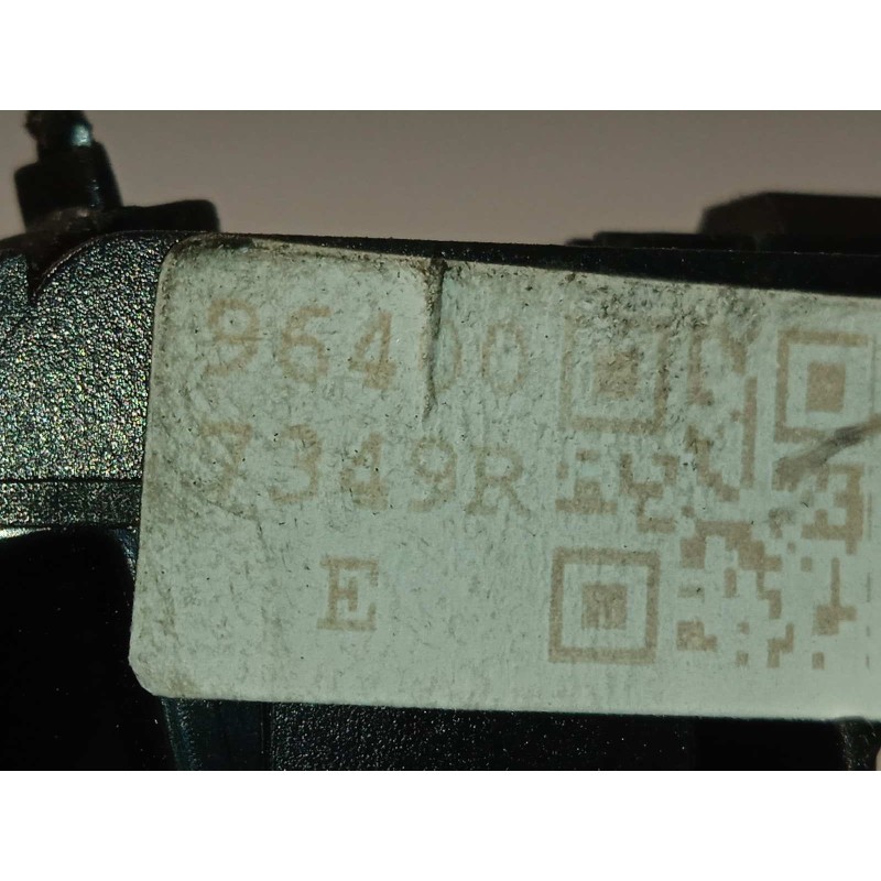 Recambio de parasol derecho para renault clio v 1.0 tce referencia OEM IAM 964007349R  