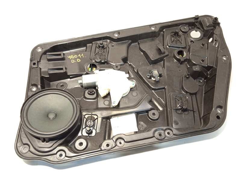 Recambio de elevalunas delantero derecho para infiniti q30 1.6 premium referencia OEM IAM 807M05DA6A  A2469065200