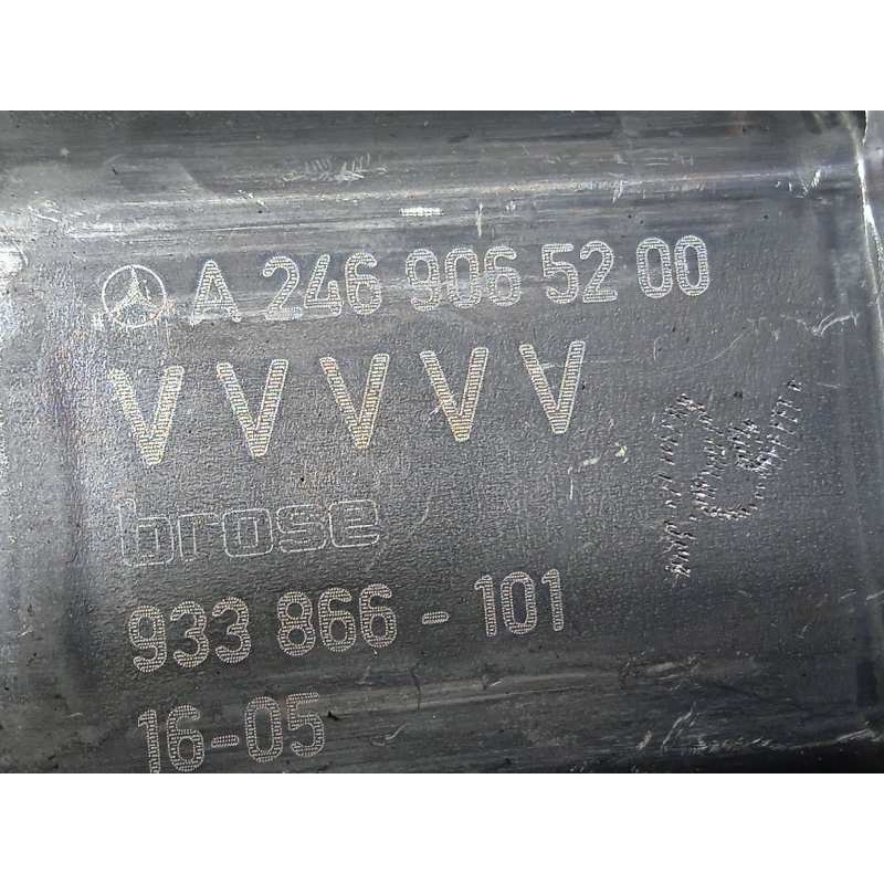 Recambio de elevalunas delantero derecho para infiniti q30 1.6 premium referencia OEM IAM 807M05DA6A  A2469065200