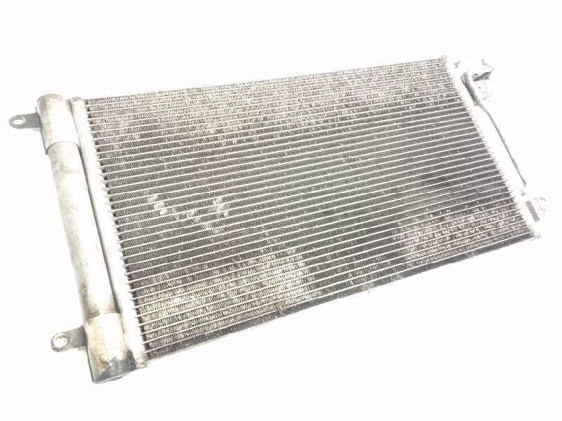 Recambio de condensador / radiador aire acondicionado para volkswagen polo (6r1) 1.2 tdi referencia OEM IAM 6R0820411D  
