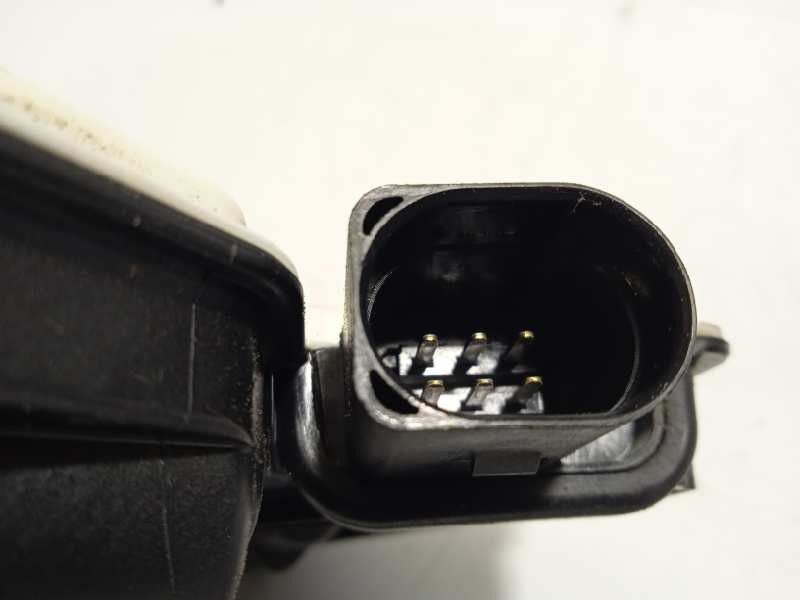 Recambio de cerradura puerta delantera derecha para volkswagen scirocco (138) r-line bmt referencia OEM IAM 5N1837016E  