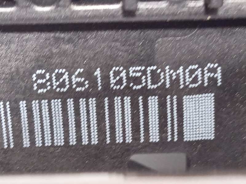 Recambio de maneta exterior delantera derecha para infiniti q30 1.6 premium referencia OEM IAM 806105DM0A  