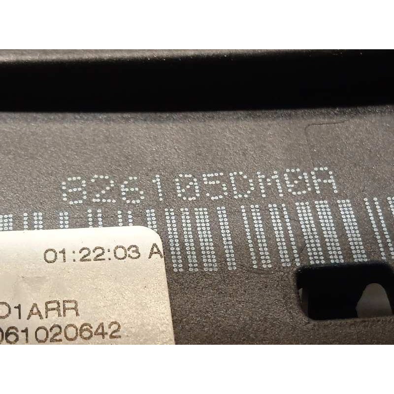 Recambio de maneta exterior trasera derecha para infiniti q30 1.6 premium referencia OEM IAM 826105DM0A  