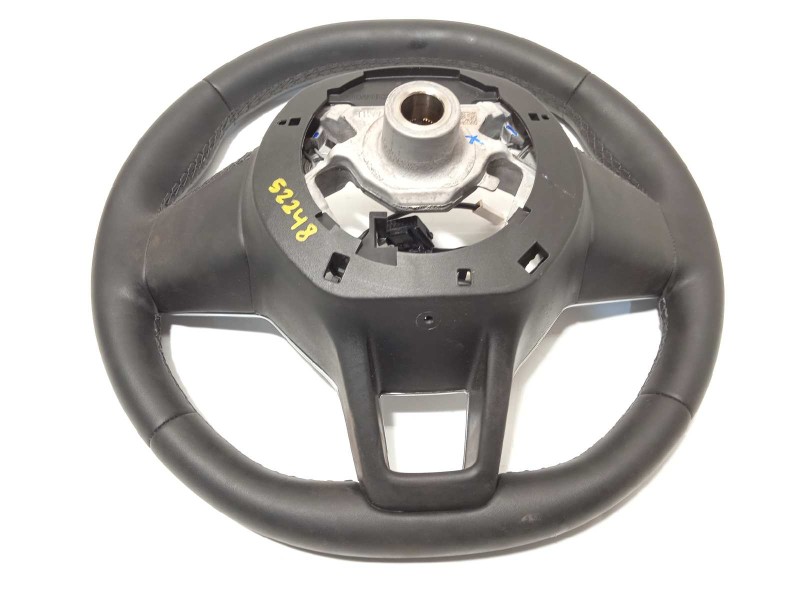 Recambio de volante para renault clio v 1.0 tce referencia OEM IAM 484002607R  