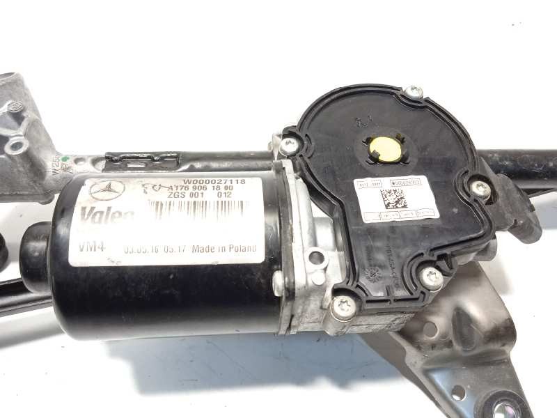 Recambio de motor limpia delantero para infiniti q30 1.6 premium referencia OEM IAM A1768200040  A1768200040