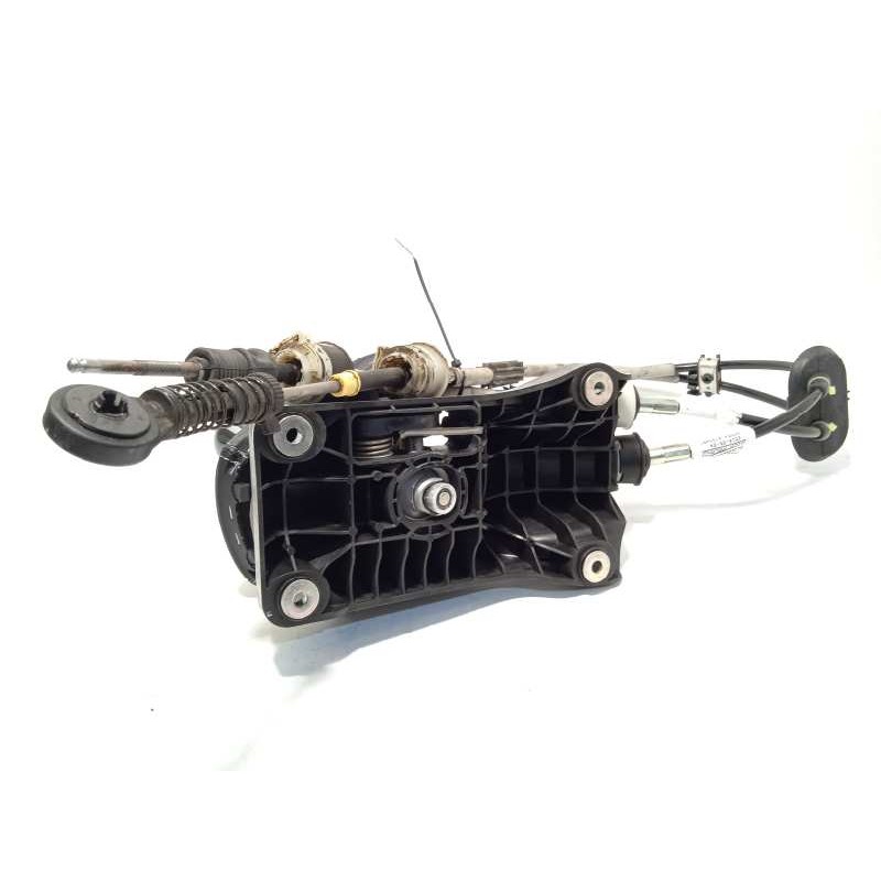 Recambio de palanca cambio para infiniti q30 1.6 premium referencia OEM IAM A1763602600  