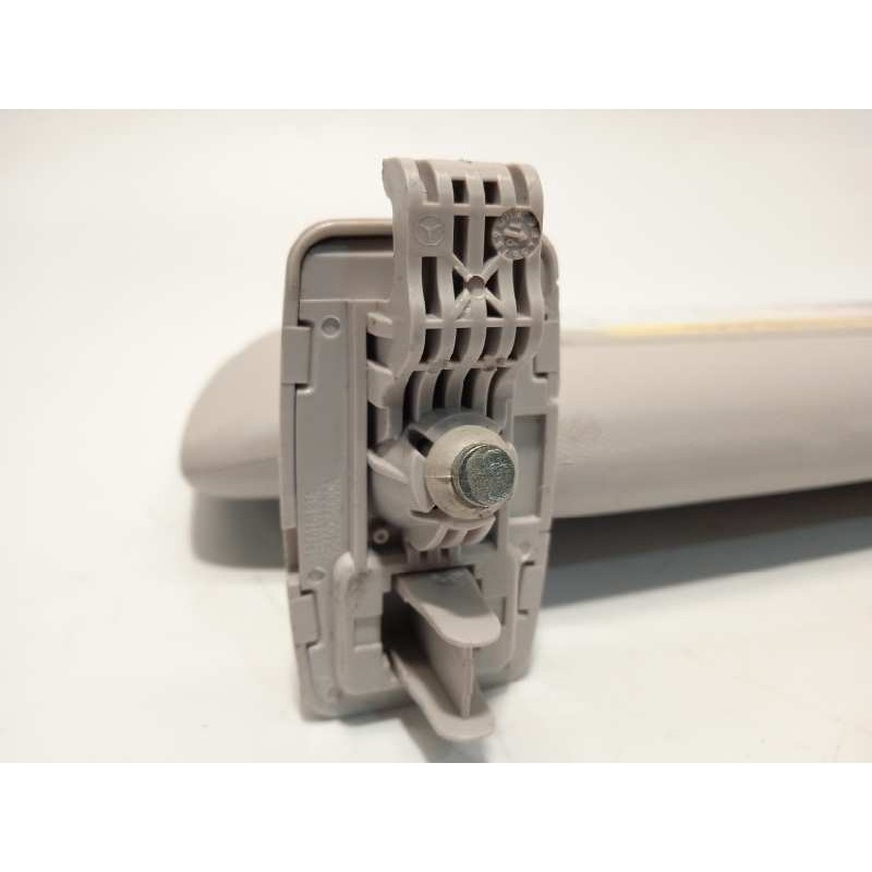 Recambio de parasol derecho para infiniti q30 1.6 premium referencia OEM IAM 964005DD0A  