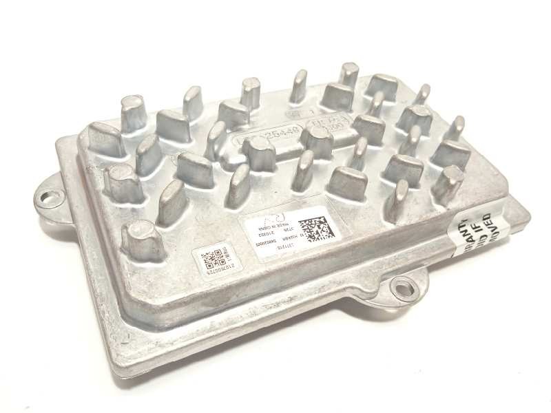 Recambio de centralita led derecha para peugeot 2008 (p1) gt line referencia OEM IAM S48020000  L371210