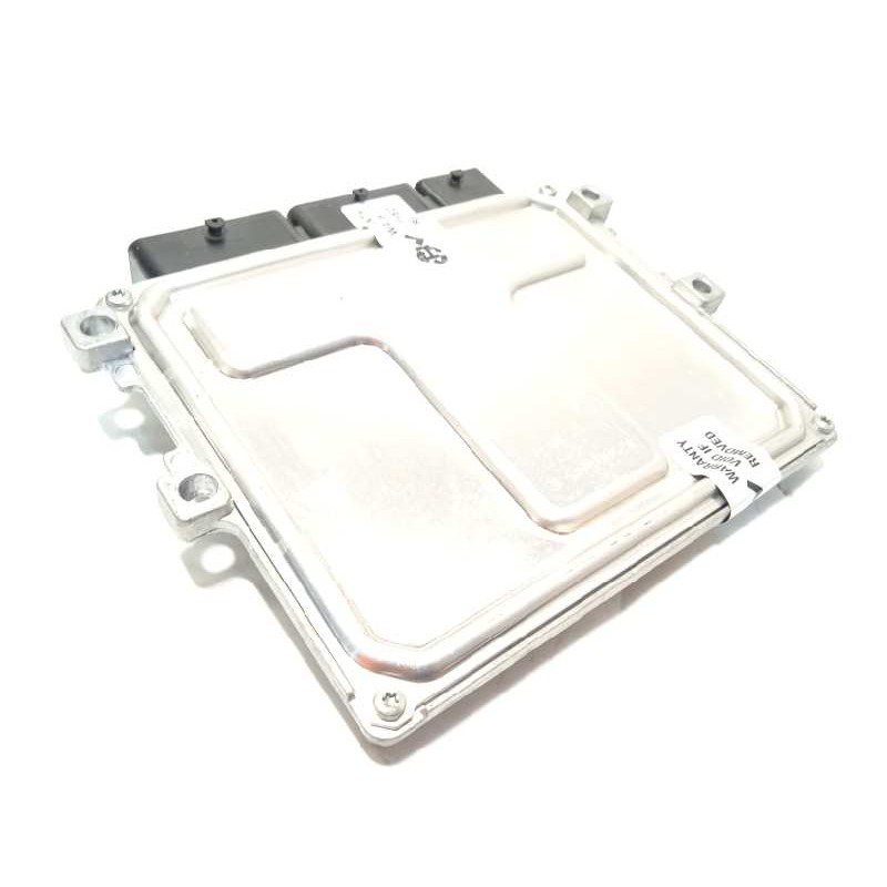 Recambio de centralita motor uce para renault clio iv 0.9 tce referencia OEM IAM 237104736R  V29050684A