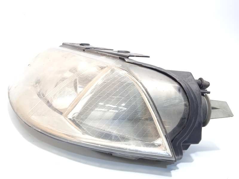 Recambio de faro izquierdo para volkswagen passat berlina (3b3) comfortline referencia OEM IAM 3B0941015AN  1EL00835001