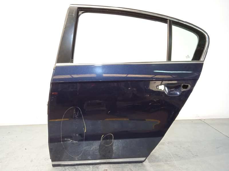 Recambio de puerta trasera izquierda para volkswagen passat lim. (362) advance bluemotion referencia OEM IAM 3AE833055  