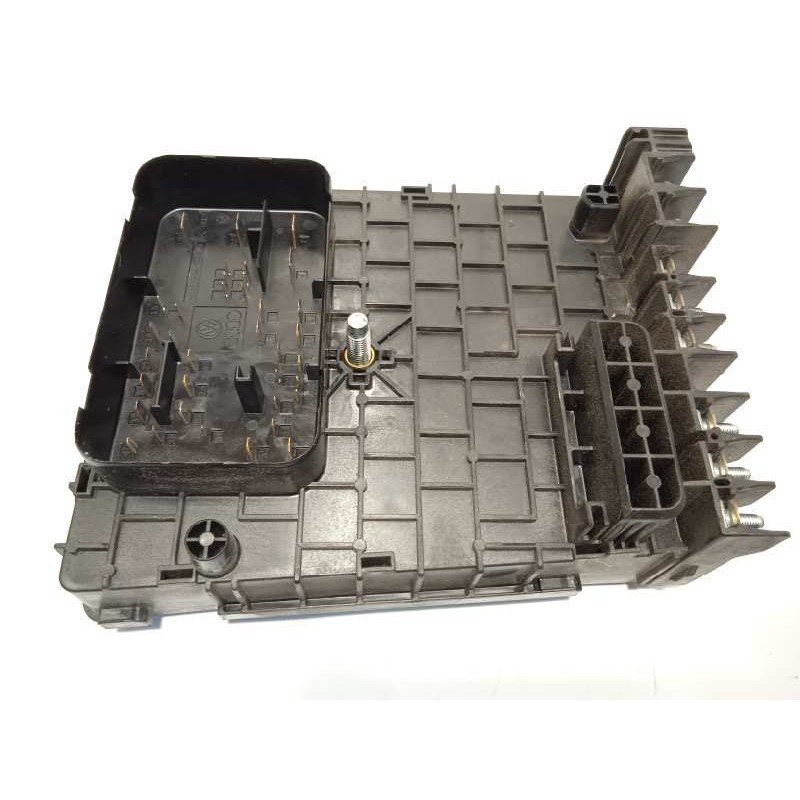 Recambio de caja reles / fusibles para volkswagen passat lim. (362) advance bluemotion referencia OEM IAM 3C0937125A  
