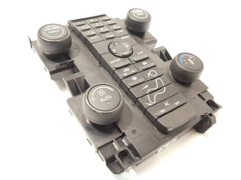 Recambio de mando climatizador para volvo s40 berlina 1.8 momentum referencia OEM IAM 8697155  