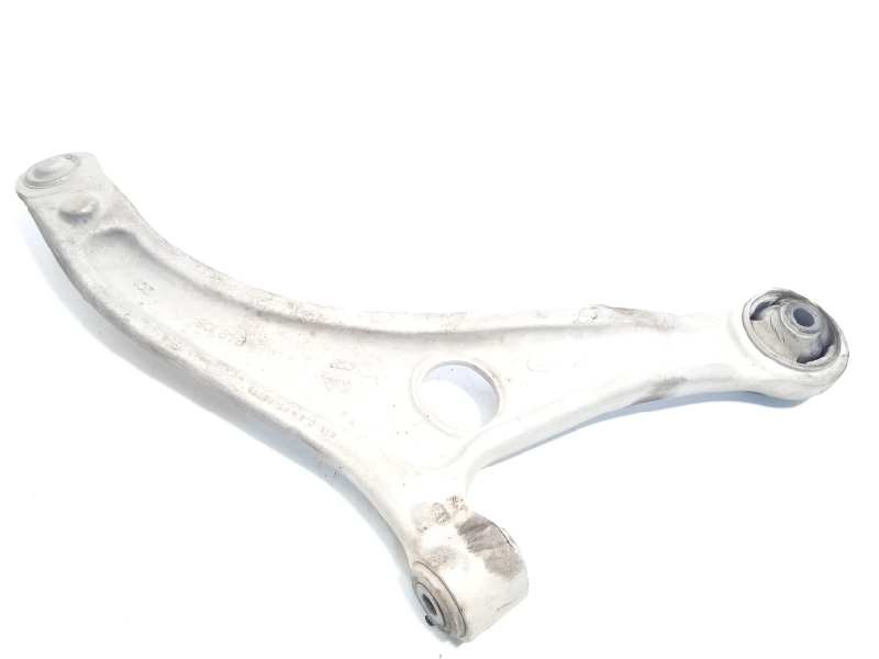 Recambio de brazo suspension inferior delantero izquierdo para hyundai i40 style referencia OEM IAM 545003Z700  