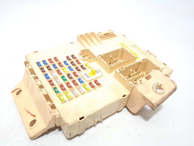 Recambio de caja reles / fusibles para hyundai i40 style referencia OEM IAM 919553Z010  