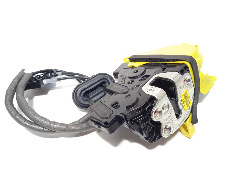 Recambio de cerradura puerta delantera derecha para kia niro drive referencia OEM IAM 81320G5040  