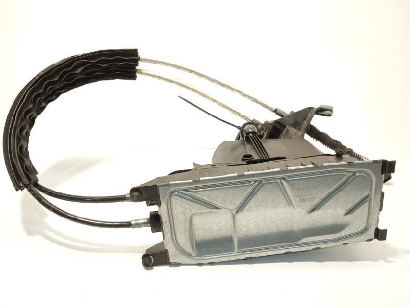 Recambio de palanca cambio para seat arona reference plus referencia OEM IAM 2Q0711049J  