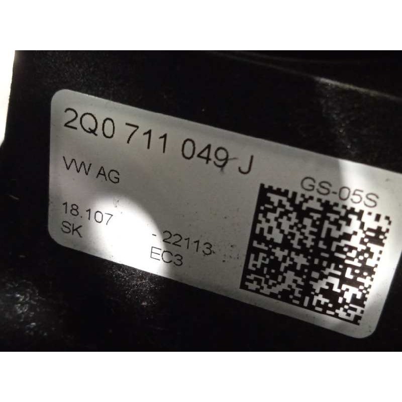 Recambio de palanca cambio para seat arona reference plus referencia OEM IAM 2Q0711049J  