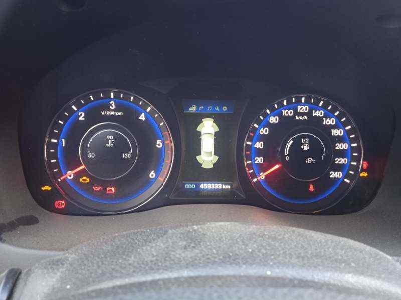 Recambio de cuadro instrumentos para hyundai i40 style referencia OEM IAM 940333Z300  