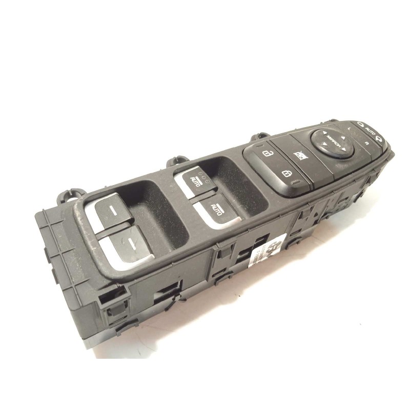 Recambio de mando elevalunas delantero izquierdo para kia niro drive referencia OEM IAM 93570G5240  4C74801000