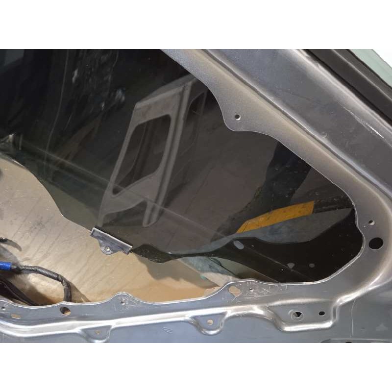 Recambio de puerta trasera derecha para hyundai i40 style referencia OEM IAM 770043Z300  