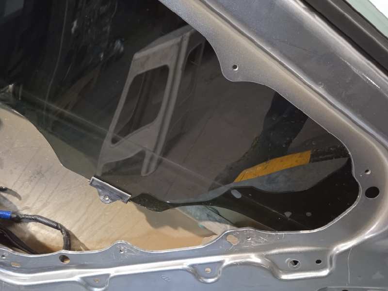 Recambio de puerta trasera derecha para hyundai i40 style referencia OEM IAM 770043Z300  