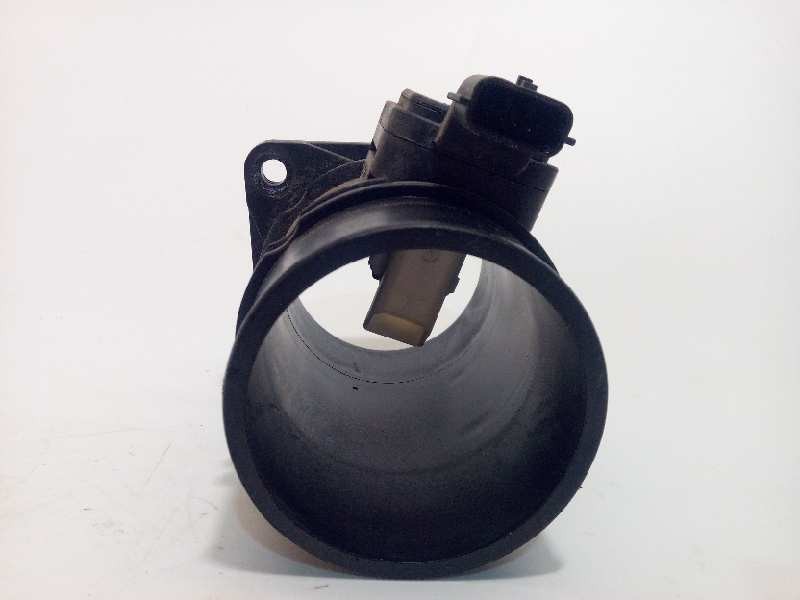 Recambio de caudalimetro para dacia dokker ambiance referencia OEM IAM 8200682558  