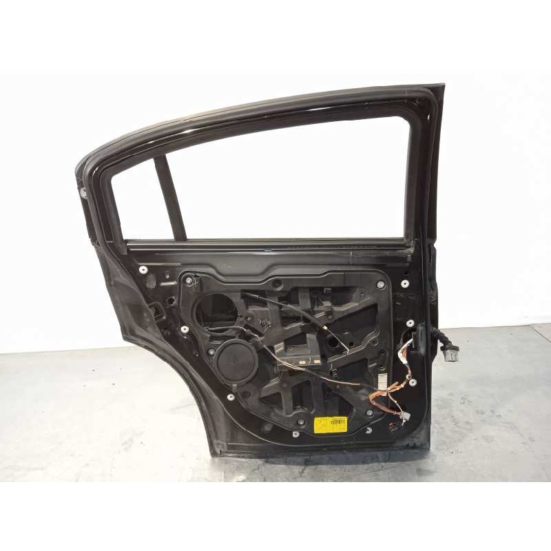 Recambio de puerta trasera izquierda para chrysler sebring berlina 2.0 crd cat referencia OEM IAM 5074525AB  