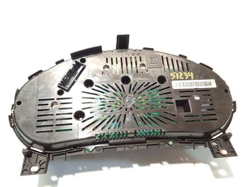 Recambio de cuadro instrumentos para opel insignia berlina 2.0 cdti cat referencia OEM IAM 22783076  