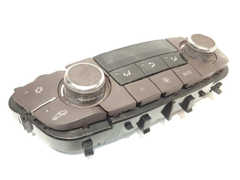 Recambio de mando climatizador para opel insignia berlina 2.0 cdti cat referencia OEM IAM 13277865  