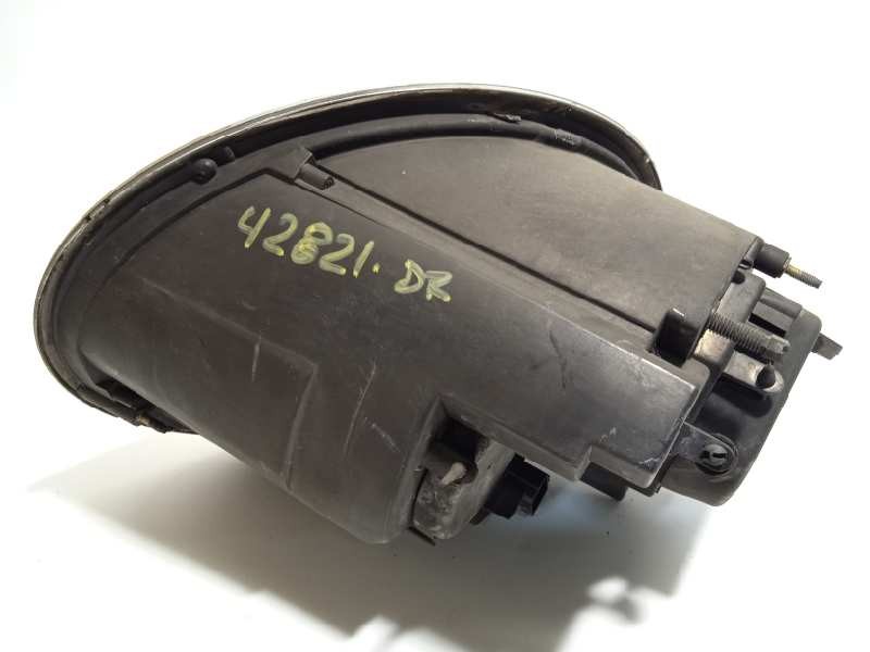 Recambio de faro derecho para bmw mini (r50,r53) cooper referencia OEM IAM 63126911704  