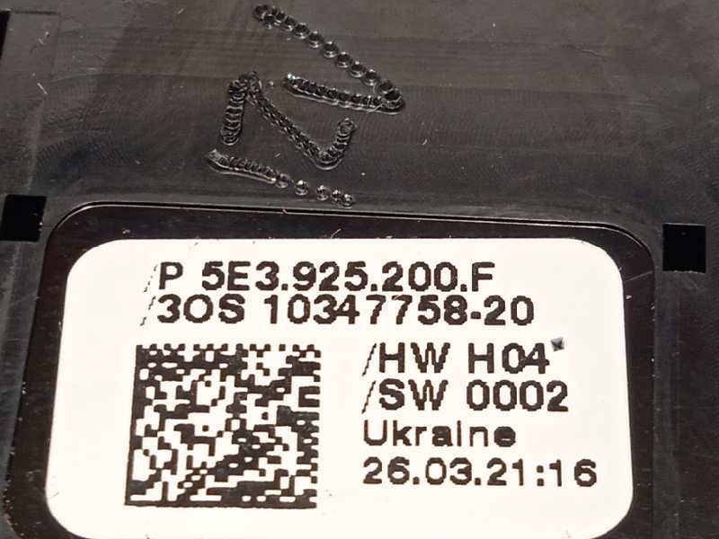 Recambio de mando multifuncion para skoda octavia lim. (nx3) 2.0 tdi referencia OEM IAM 5E3925200F  5E3925200FVSV