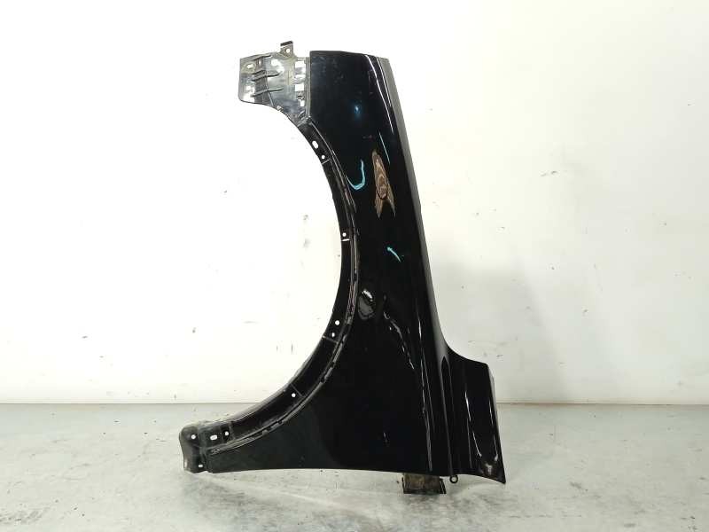 Recambio de aleta delantera izquierda para volvo xc90 2.4 diesel cat referencia OEM IAM 30796494  