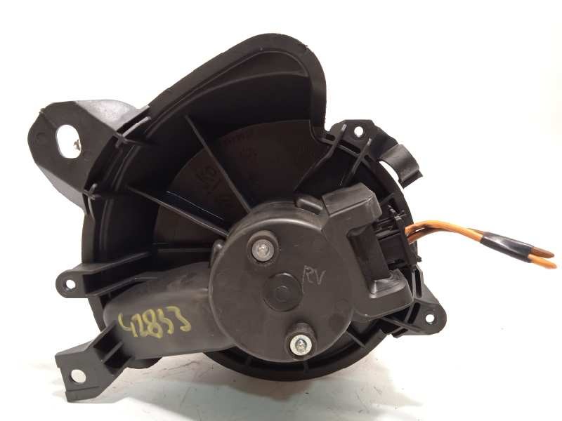 Recambio de motor calefaccion para fiat fiorino 1.3 16v jtd cat referencia OEM IAM 18173010  