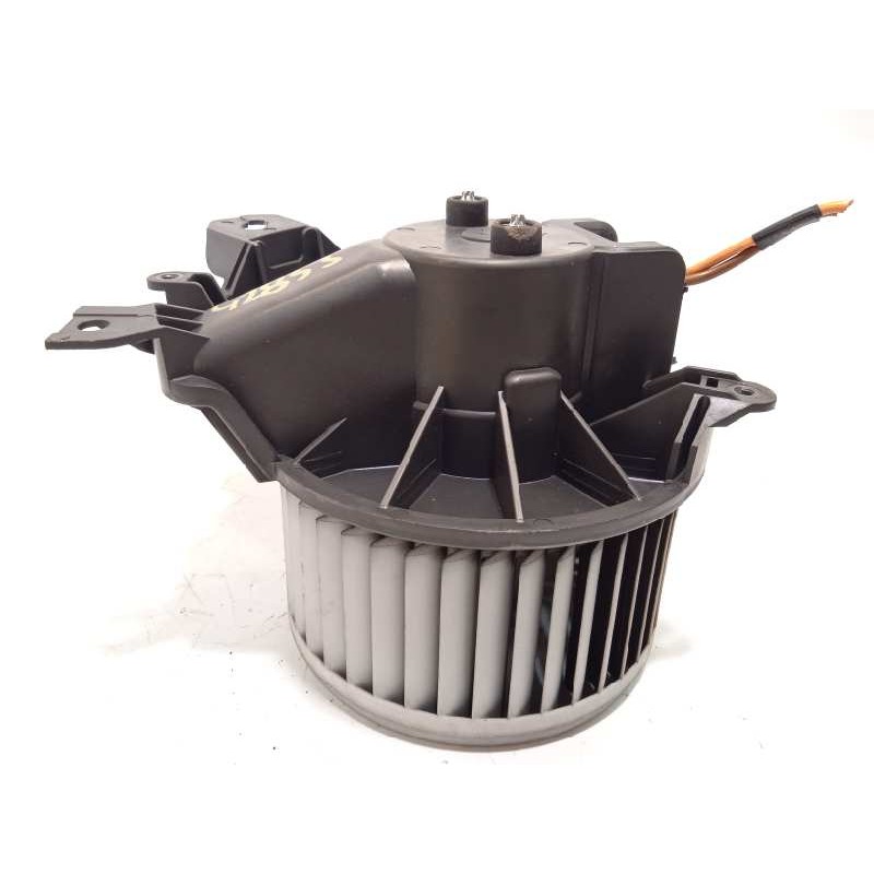 Recambio de motor calefaccion para fiat fiorino 1.3 16v jtd cat referencia OEM IAM 18173010  