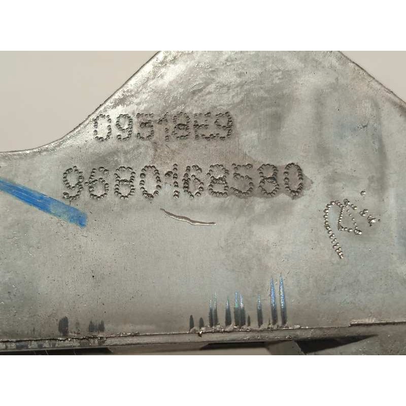 Recambio de maneta exterior delantera derecha para peugeot partner kasten confort l1 referencia OEM IAM 9680168580  