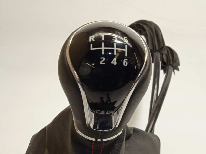 Recambio de palanca cambio para seat ibiza (kj1) 1.0 tsi referencia OEM IAM 2Q0711049K  