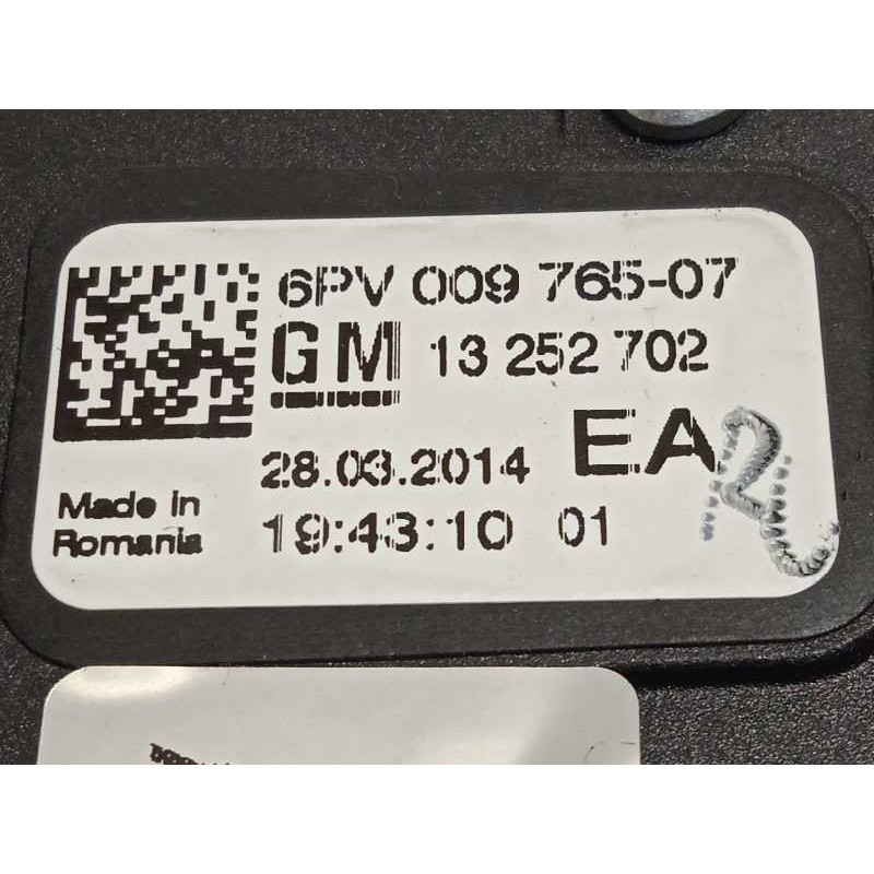 Recambio de potenciometro pedal para opel astra j lim. 1.6 cdti dpf referencia OEM IAM 13252702  6PV00976507