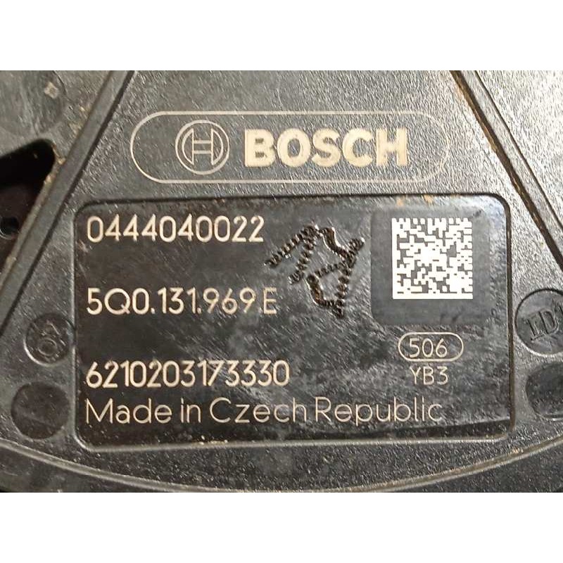 Recambio de deposito aditivo fap adblue para skoda octavia lim. (nx3) 2.0 tdi referencia OEM IAM 5Q0131877T  5Q0131969E