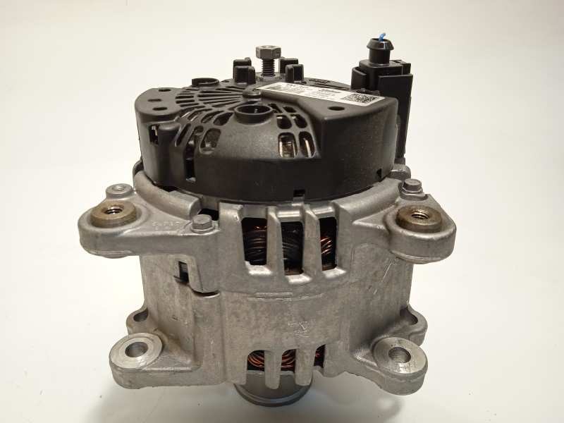 Recambio de alternador para seat ibiza (kj1) 1.0 tsi referencia OEM IAM 05E903026C  TG14LLD