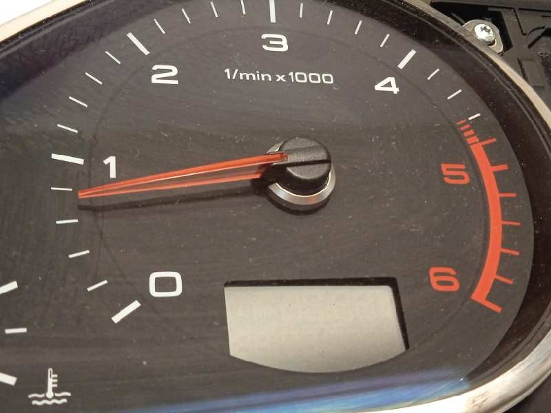 Recambio de cuadro instrumentos para audi a6 avant (4f2) 3.0 tdi quattro referencia OEM IAM 4F0920933L  4F0920933A