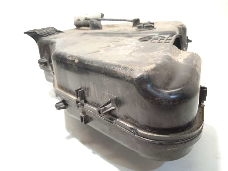 Recambio de deposito aditivo fap adblue para audi q3 (8ug) attraction quattro referencia OEM IAM 5N0131877D  5Q0131969C