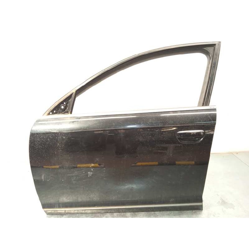 Recambio de puerta delantera izquierda para audi a6 avant (4f2) 3.0 tdi quattro referencia OEM IAM 4F0831051F  